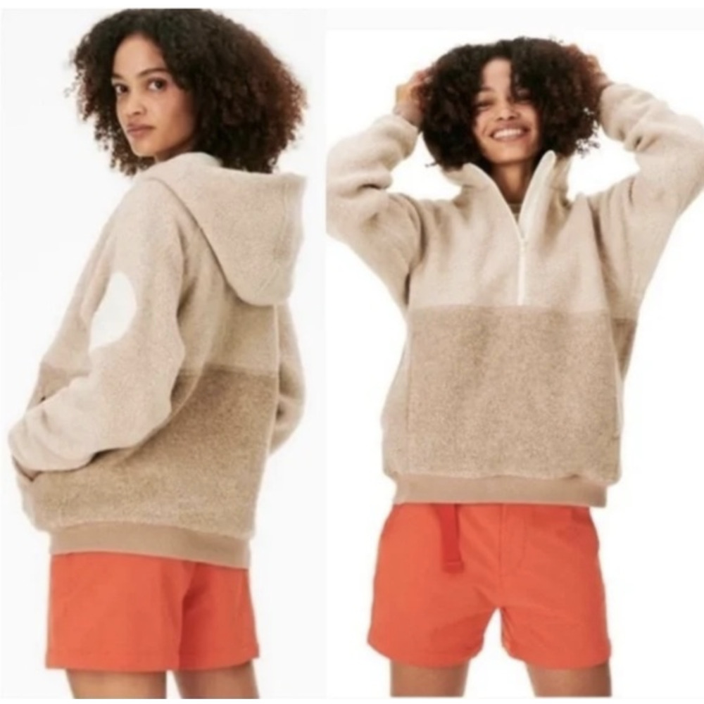 Outdoor Voices Hoodie Medium Beige Wool MegaFleece Half-Zip Hooded Amber Oatmeal